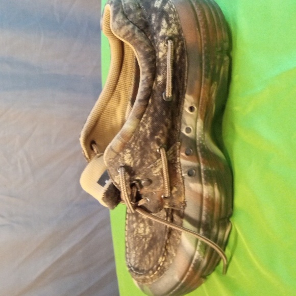 Redhead Slip On Camouflage Men's Crocs - Picture 5 of 6